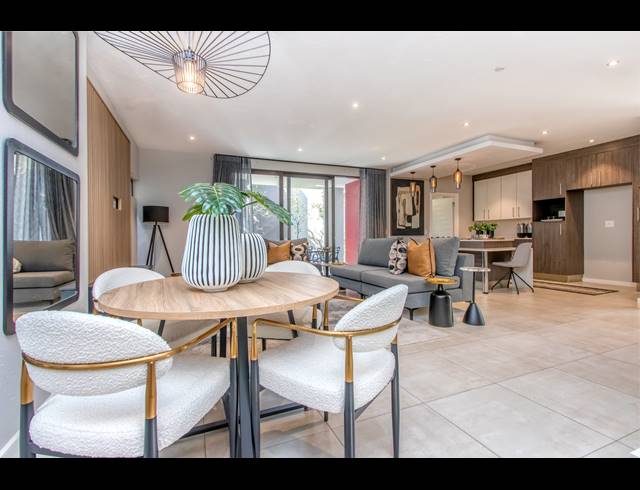 3 BEDROOM CLUSTER FOR SALE IN FOURWAYS